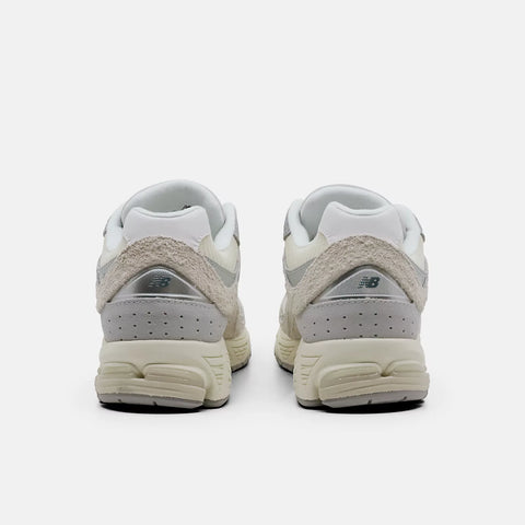 New Balance 2002R Grey M2002REK